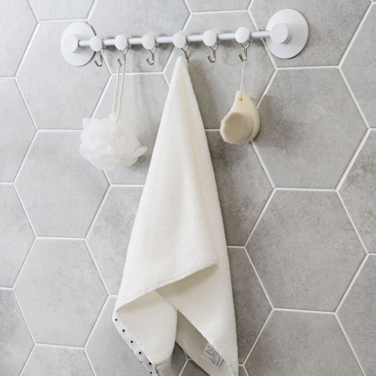 Стенно кухненско безпробивно закачване с няколко реда куки, държи до 1 кг, адхезивна закачалка, ABS + алуминий + неръждаема стомана + велкро, 134 g