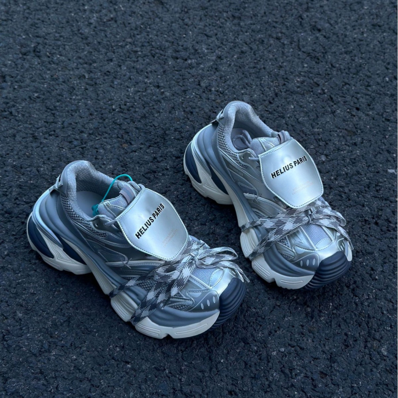 Muške tenisice tip Dad Shoes — prozračno unutarnje, gornji dio od Super fiber, gumena potplat, vezanje na vezice, niski gornji dio, visina peta 3–5 cm