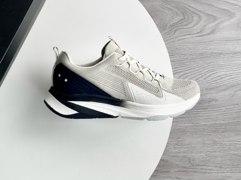 Pantofi de alergare din plasă respirabilă, uscare rapidă, talpă din cauciuc, închidere cu șireturi în față