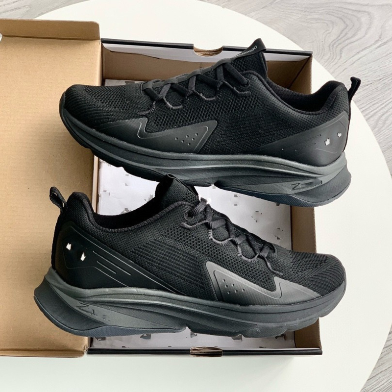 Pantofi de alergare din plasă respirabilă, uscare rapidă, talpă din cauciuc, închidere cu șireturi în față