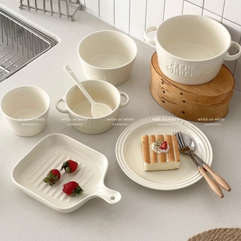 Desertni tanjur s dvostrukim ušima – porcelinski posuđe set, prugasti uzorak, korejski stil, okrugli oblik, glazirana površina