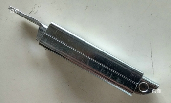 MSZ101 butterfly latch, povlačni tip zatvarača za vrata