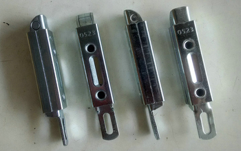 MSZ101 butterfly latch, povlačni tip zatvarača za vrata