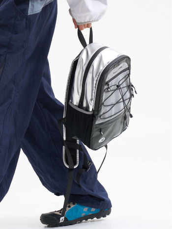 Hegyi túra hátizsák – könnyű, vízálló, poliészter anyag, légpárnás vállpánt, uniszex, ideális túrázáshoz és kerékpározáshoz