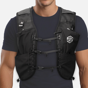 Hidratációs hátizsák — ultrakönnyű, lélegző poliészter kivitel, hidratációs rendszer, ergonómikus hátsó panel.