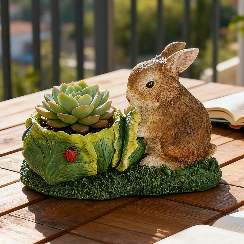 Декоративна фигура Заек, смола – карикатурен стил за сукуленти (Материал: Смола; Бранд: Funny and Cute; Категория: Ornament; Стил: Карикатура)