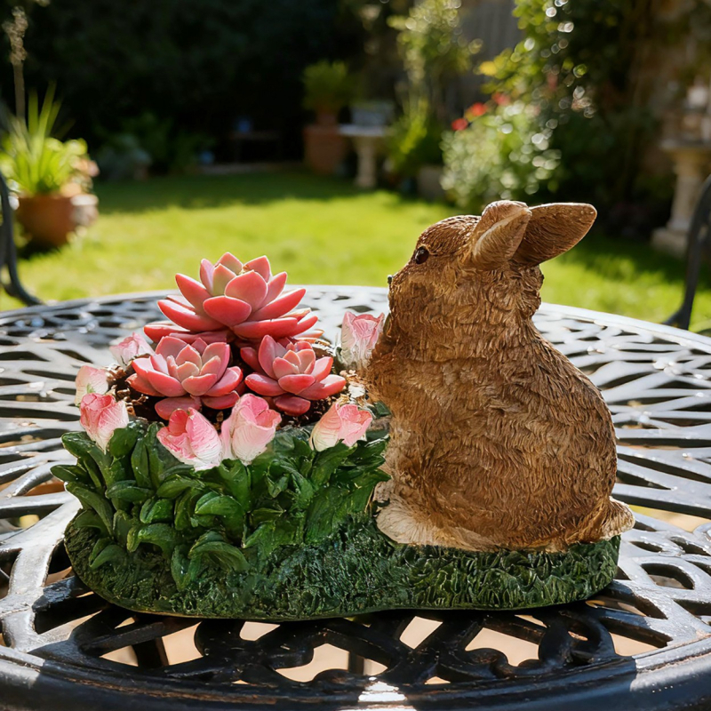 Декоративна фигура Заек, смола – карикатурен стил за сукуленти (Материал: Смола; Бранд: Funny and Cute; Категория: Ornament; Стил: Карикатура)