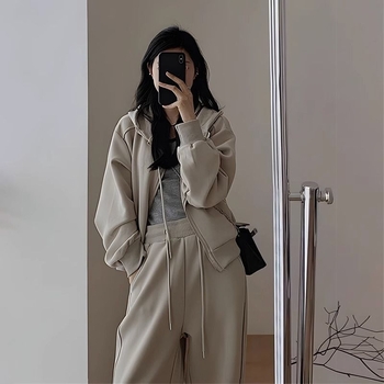Dvodijelni casual set s geometrijskim uzorkom, poliester 80-90%, minimalistički japansko-korejski stil, dugi rukavi