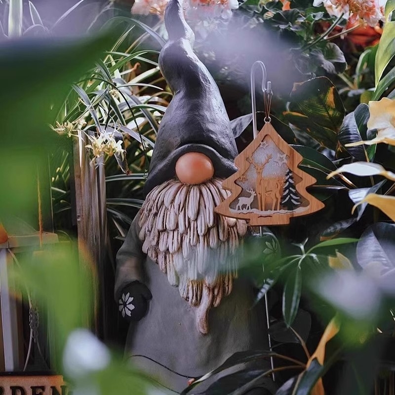 Gandalf kip za vrt s držačem za moskitnu spiralu, vanjska dekoracija dvorišta i balkona