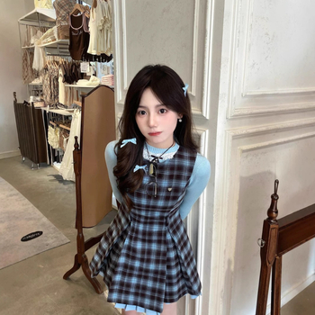 Dvo-dijelni set haljine i pleteni top s kariranim uzorkom, jesen 2024, poliester tkanina (50-70% poliester)