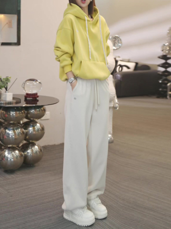 Ženski dvodijelni set: sweatshirt top i široke hlače, zimska 2025, pamuk tkanina (30–50% sadržaj), detalj splicing