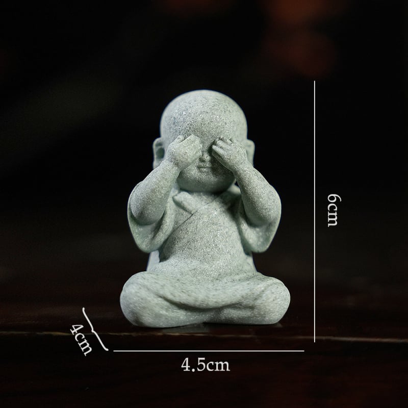 Фигура на монах-ученик от пясъчник – нов китайски стил, полу-ръчна и полу-механична изработка