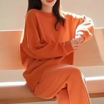 Casual set topa i hlača — chenille tkanina, Spandex smjesa, bez rukava gornji dio, proljeće 2025, stil kraljice-sestre