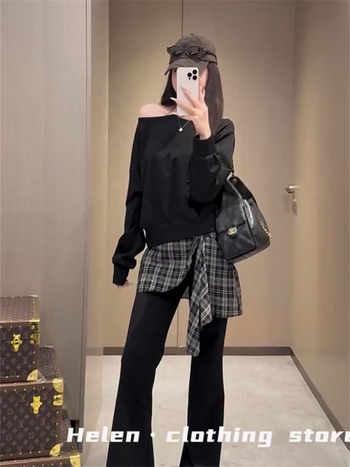 Ženski dvodijelni set s karom i patchworkom – jesen 2025, pleteni Air Layer materijal, poliester 70–80% + pamuk <30%, dugi rukavi, casual kostim