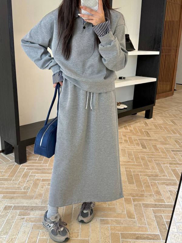 Ženski sportski komplet u korejskom stilu sa patchwork hoodiejem i drapiranom midi suknjom za proljeće i jesen.