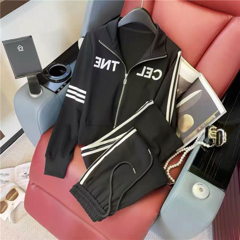 Dvije djelomi casual set za žene: cardigan-sweatshirt s natpisom i hlače visokog struka s širokim krojem, pamuk-mješavina, jesen 2025