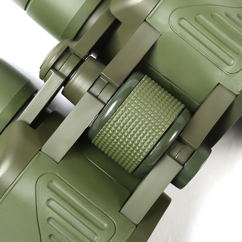 Binokular s 8x zoomom, model Nine-Nine Style, vidno polje 168/1000 pri 12x, promjer izlazne zjenice 5,7 mm, udaljenost izlazne zjenice 17 mm