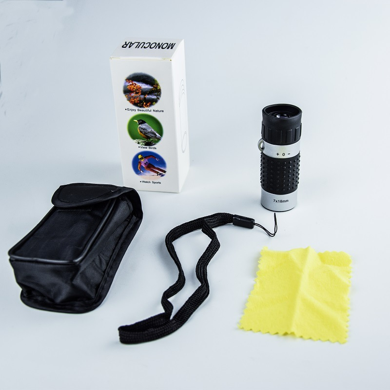 Mini monocularni teleskop 7×18 s golf skalom, kompaktan i prenosivan, podesiv fokus