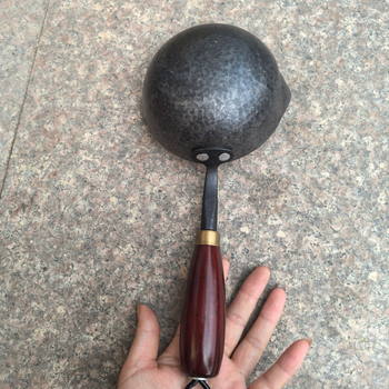 Tava od kovanog željeza za omletu s višeslojnom dnom, bez poklopca, pogodna za plinsku kuhinju, model ZQ-YDPYG