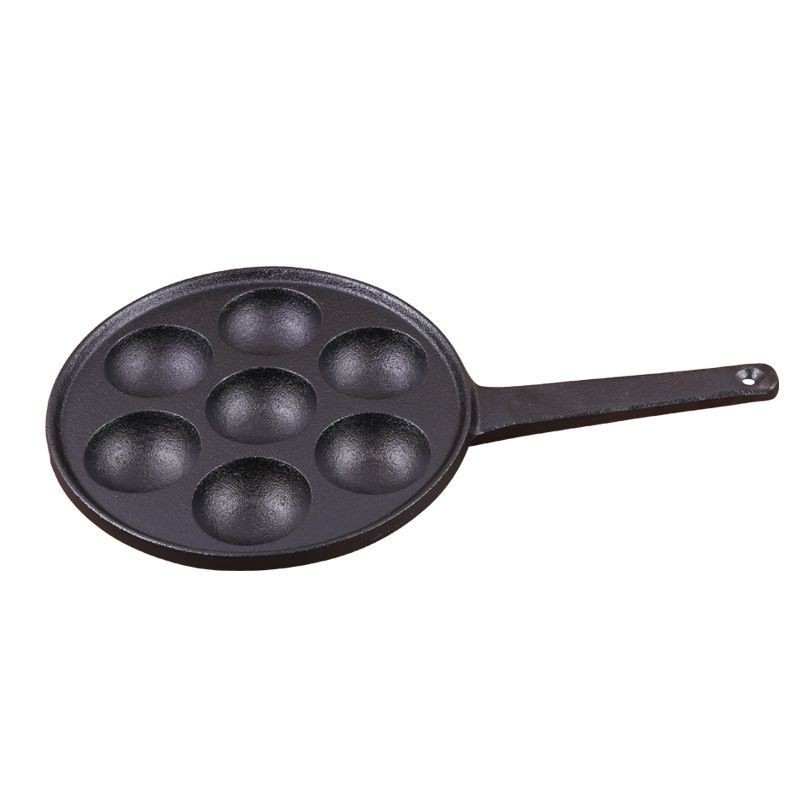 Lijevano željezni Takoyaki tiganj sa sedam rupa, duboko izdubljene udubine, bez premaza, za prženje mesnih okruglica; kompatibilan s plinskim i indukcijskim pločama.