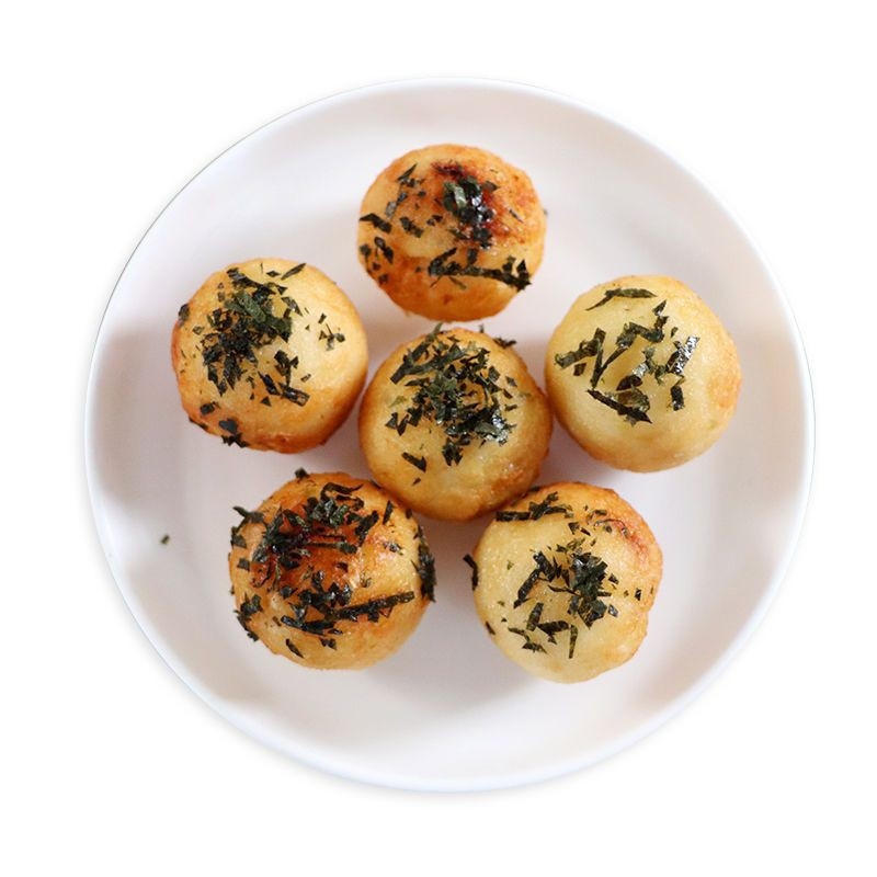 Lijevano željezni Takoyaki tiganj sa sedam rupa, duboko izdubljene udubine, bez premaza, za prženje mesnih okruglica; kompatibilan s plinskim i indukcijskim pločama.