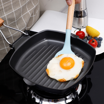 Lijevani čelični tiganj za steak s ne lijepljivim premazom, kompatibilan s plinskim štednjakom, model 002, ravno dno