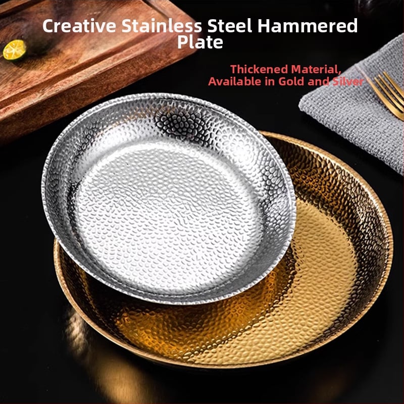 Farfurie rotundă din oțel inoxidabil, textură ciocănită, bază plată, în stil lux ușor retro