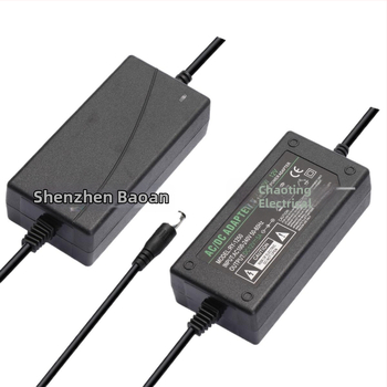 12V 5A tápegység, 60W kapcsoló táp LCD/LED kijelzőkhöz és pohár hőmérsékletszabályozó rendszerekhez