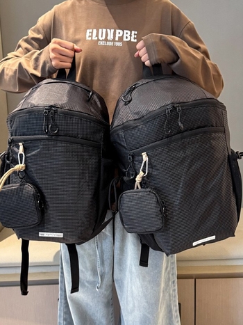 Mala meka konusna torba, korejskog stila, mrežasti uzorak, vodootporna, Oxford platno, kapacitet ispod 20 L, zakrivljeni naramenice, unisex ruksak