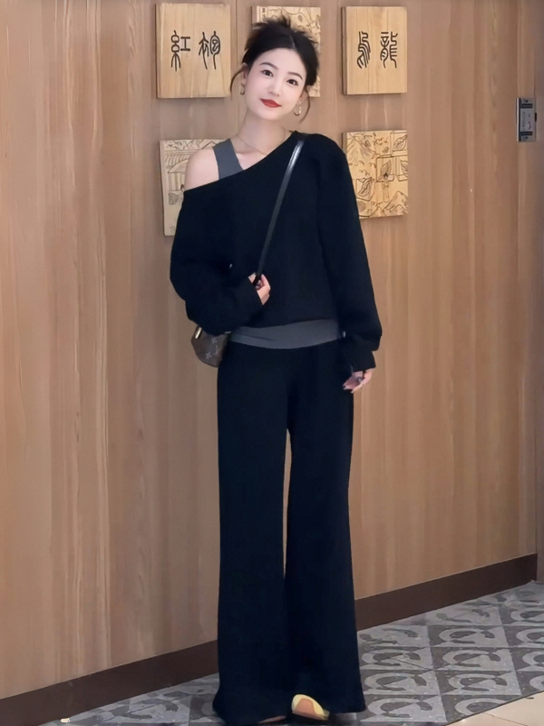 Dvo-dijelni casual set: pulover s asimetričnim ramenima i dugim rukavima te široke hlače u korejskom stilu za jesen 2025, PVC i spandex materijali