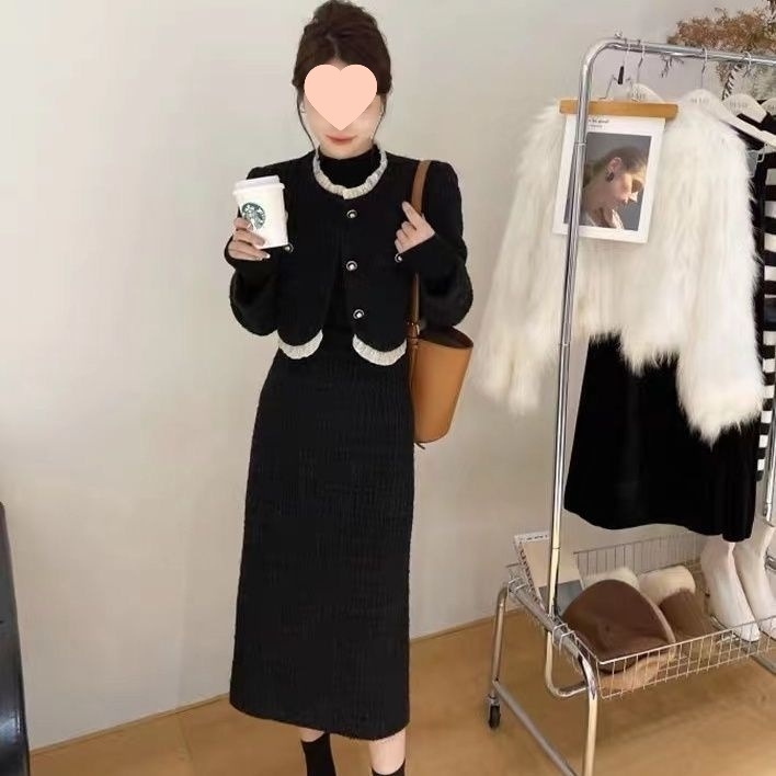 Nova jesensko-zimska dvodijelna kombinacija: mini suknja i top, elegantan ženski stil s korejskim prizvukom