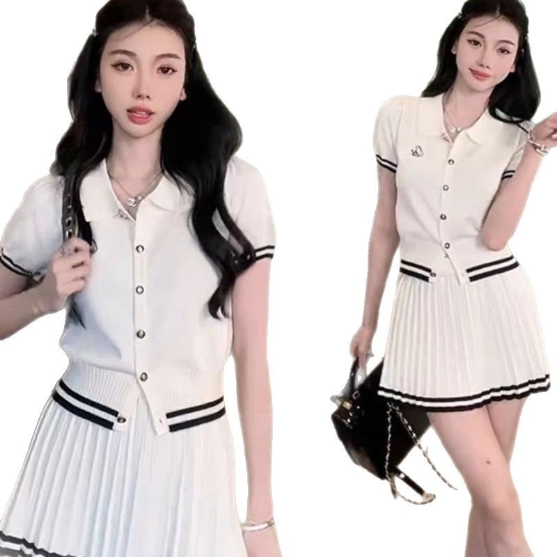 Dva dijela seta: pleteni top s polo ovratnikom i kratka suknja, svježi školski stil, za žene