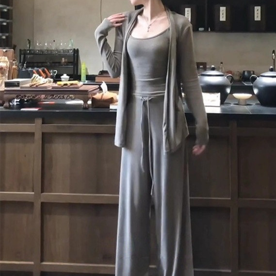 Ženski set: kardigan i top s naramenicama za jesen-zimu, dugi rukav, kardigan s unutarnjim topom, ležerno elegantan casual stil