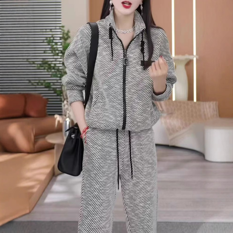 Ženski dvodijelni casual komplet: sweatshirt s geometrijskim uzorkom i široke hlače, poliester, jesen 2024, ležerni stil