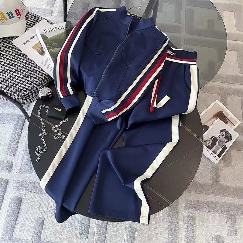 Ženski casual sportski dvodijelni set: kardigan i hlače s širokim krojem, prugasti/karirani uzorak, poliester, sadržaj poliester 30–50%, jesen 2025