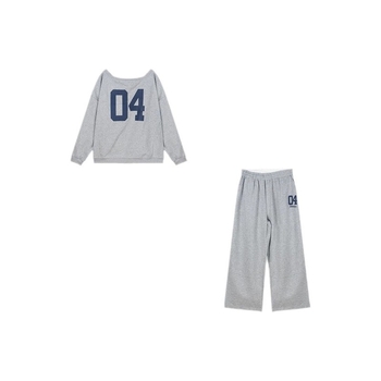 Dva dijelni set: top s dekolteom na laivu i izloženim ramenima, široke hlače, poliester, zimska sezona 2024, casual sportski stil