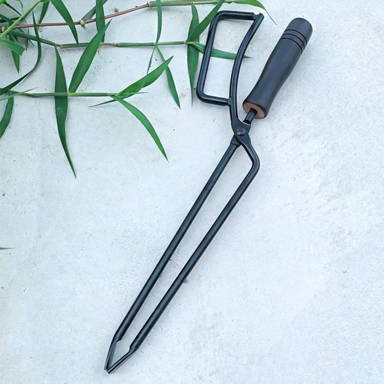 Adventure Wolf щипка за барбекю за въглища с масивна дървена дръжка, удължена конструкция, преносима