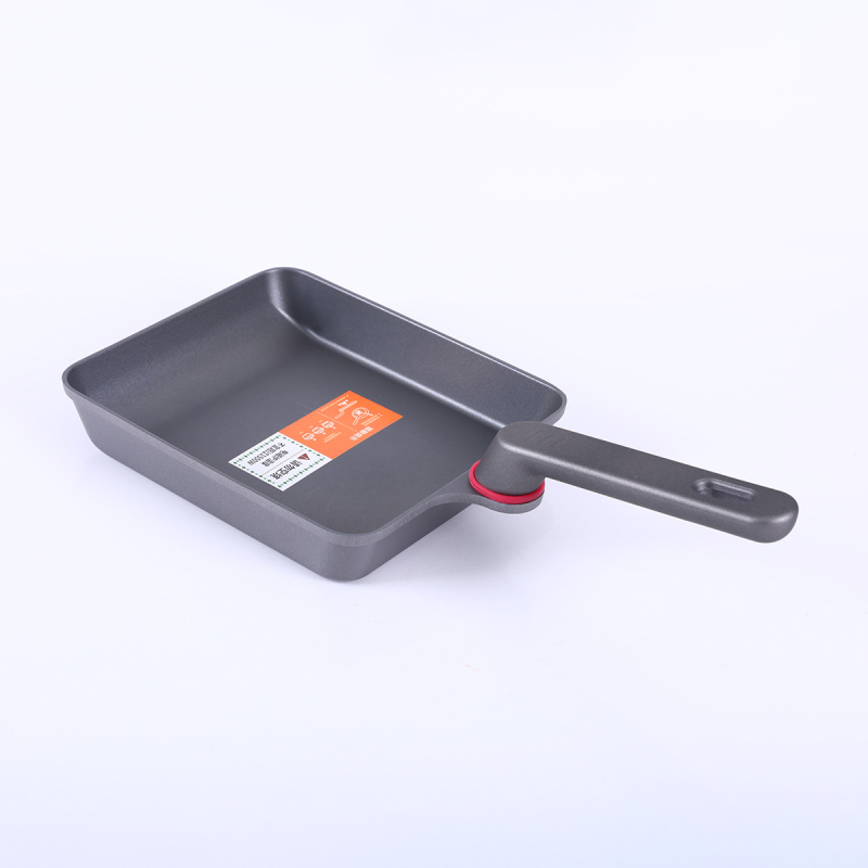 Tamagoyaki neprimjenjiva tava za prženje, tijelo od titanijskog legura, dno od aluminijskog legura, dubina 3 cm, kompatibilna sa svim pločama štednjaka, bez poklopca