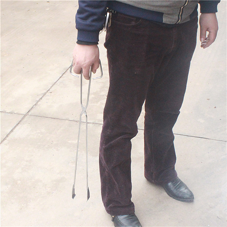 Set de unelte pentru grătar din oțel cromat — brand Butterfly roasted incense, include clește pentru cărbune și clips pentru cărbune