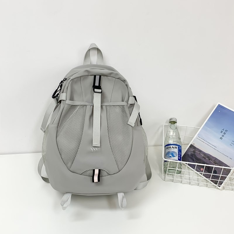Unisex ruksak, kapacitet 20–35 L, kompatibilan s 16-inčnim laptopom, otporan na vodu, prozračan