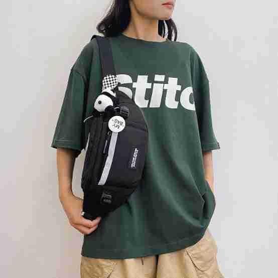 Férfi mellkasi táska – utcai trend, poliészter, lélegző és vízálló, betűs mintázat, 2024 tavasz