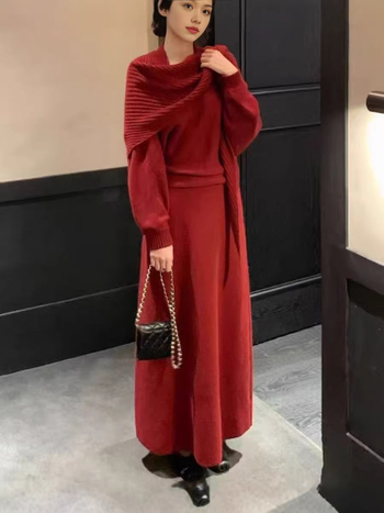 Trodijelni pleteni set: pulover, kapuljača i duga suknja; ovčja vuna; klorofiber i spandeks; ženski casual stil japansko-korejskog trenda