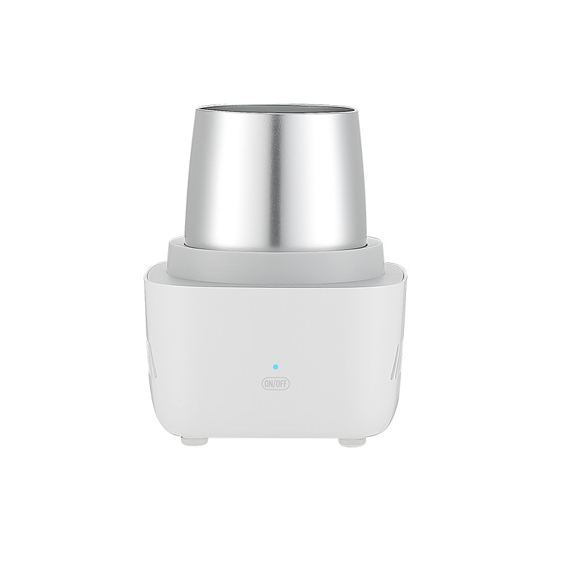 Hordozható hideg- és melegítő pohár beépített fűtőelemmel, rozsdamentes acél belső tartály, kapacitás 1 L alatt, AC tápegység, asztali kialakítás