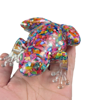 Жаба-резиново украшение (Frog Resin Ornament) – кристална смола, модерен стил, настолен декор и автомобилна украса