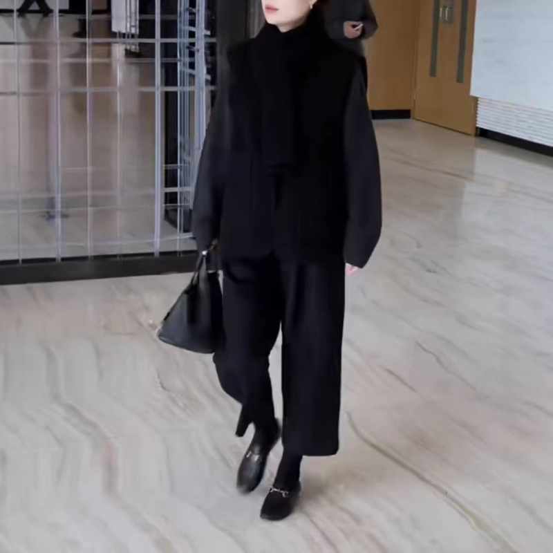Ženski set: prsluk i hlače, bez rukava, hlače 7/8 duljine, poliester, elegantan gradski stil, jesen-zima