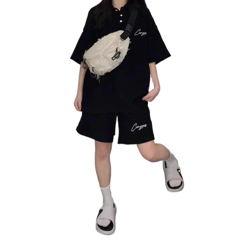 Ženski ljetni dvodijelni sportski set u korejskom stilu: polo top s kratkim rukavima i šorcima, casual. Materijal: pamuk s elastanom ispod 30%. Sezona: ljeto 2025