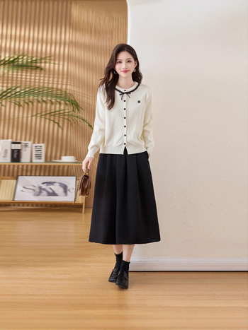 Ženski dvodijelni set: pleteni džemper i suknja – jesen 2025, poliester pletenina, elegantan uredski stil