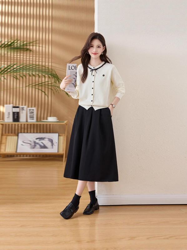 Ženski dvodijelni set: pleteni džemper i suknja – jesen 2025, poliester pletenina, elegantan uredski stil