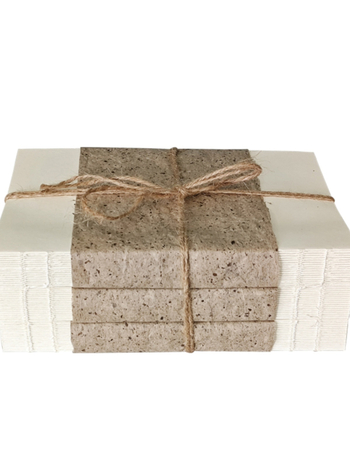 Декоративен комплект книги с конопено въже в стил ваби-саби — ретро неокласицизъм за кабинет/читателски ъгъл; материал: хартия; полу ръчна изработка