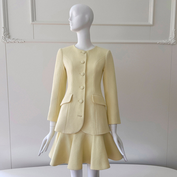 Igilila Costum fustă cu sacou, croială prin colaj, toamnă 2025